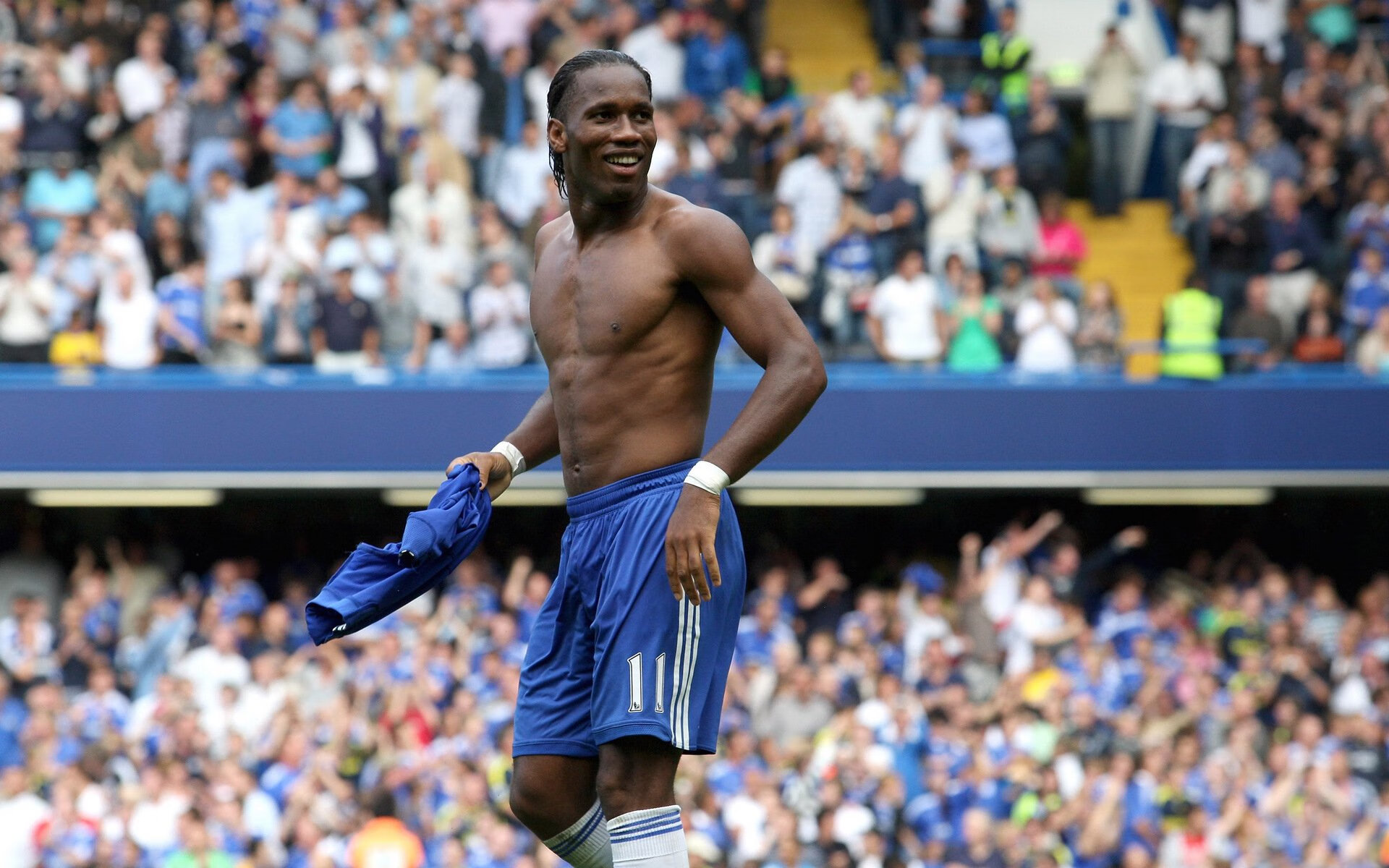 卡马文加，大场面先生驾临！从塞维利亚到奥地利，看他如何用节奏掌控定义现代中场