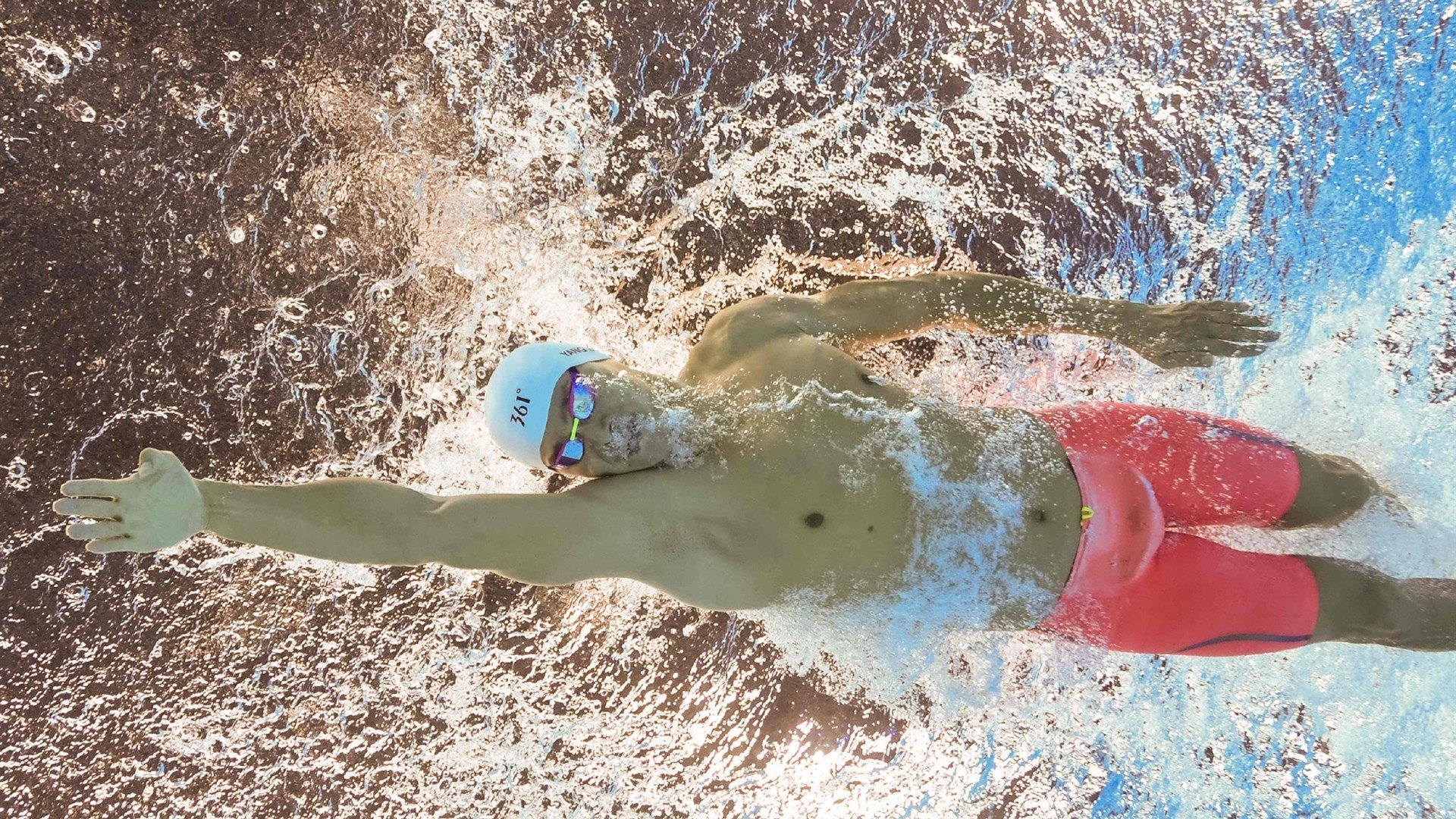 哈利伯顿引爆速度革命！新疆用勇士的方式终结了勇士