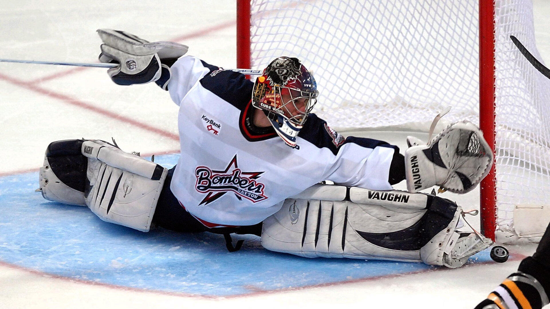 NBA总决赛历史性对决，广东队碾压上海队，中国篮球震撼全球